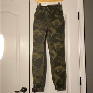 Hollister Ultra High Rise Camouflage Joggers